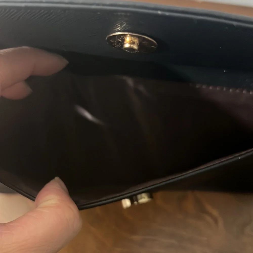 Envelope clutch